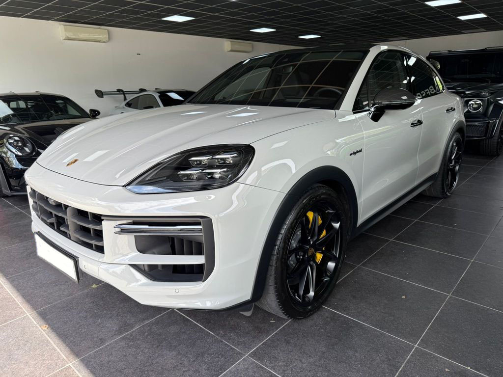 Porsche Cayenne Coupé Turbo S — profil