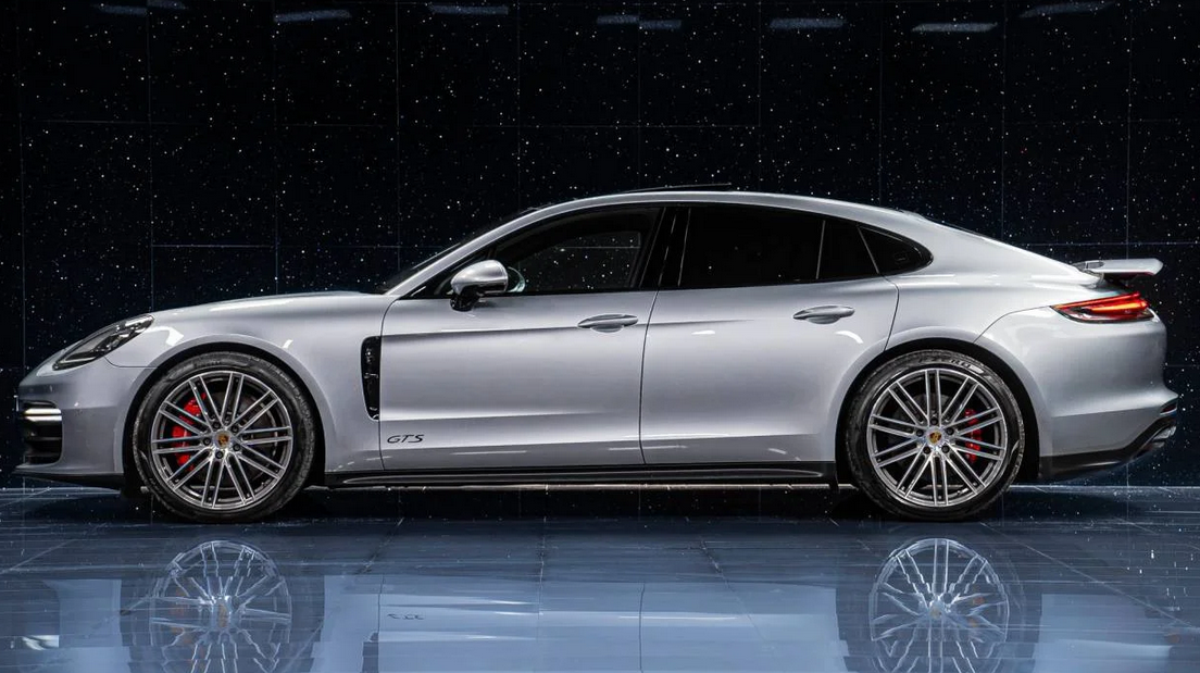 Porsche Panamera GTS — arrière