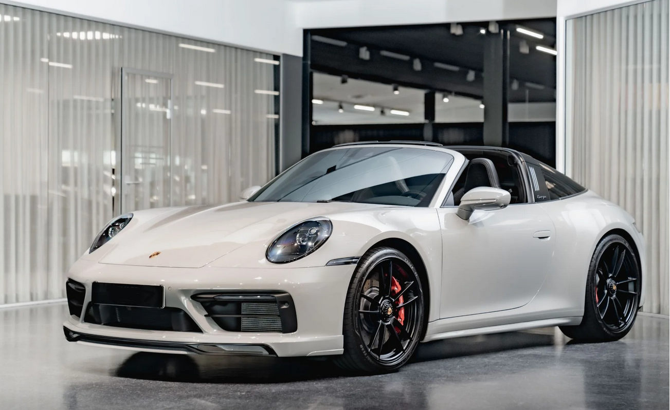 Porsche 911 Targa 4 GTS — trois-quarts avant