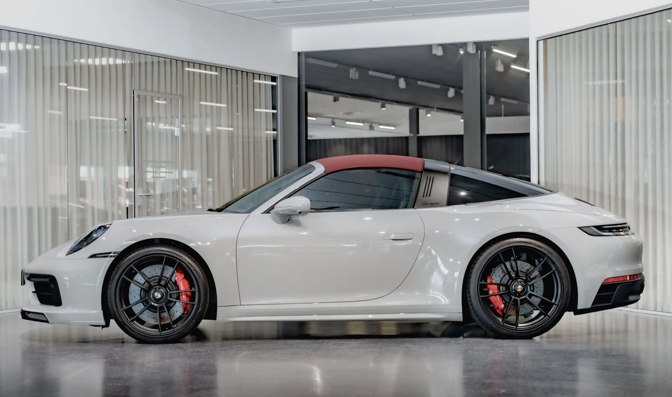 Porsche 911 Targa 4 GTS — arceau Targa